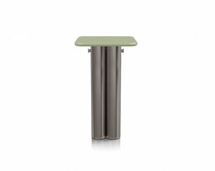 En Gloss Landing Page Products Bar table gif