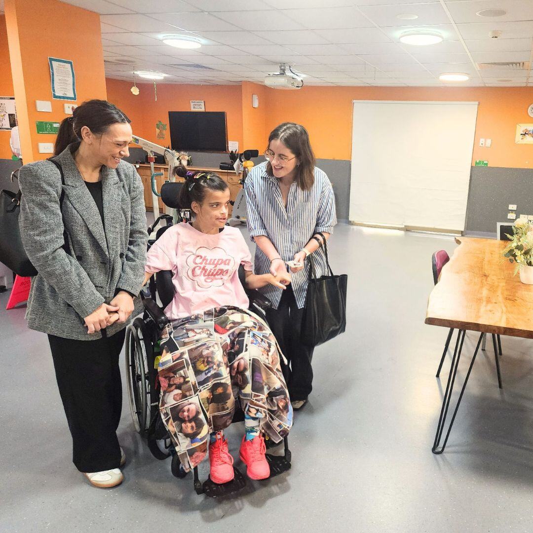 Allowah Childrens Hospital - Laura, Emily and Sophie